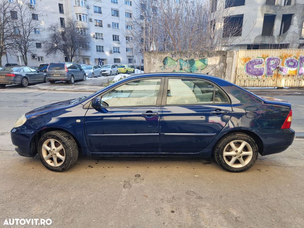 Toyota Corolla 1.6 Sdn. Sol - 1