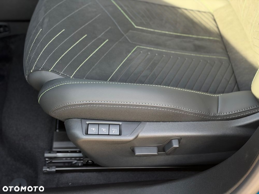 Peugeot 2008 - 14