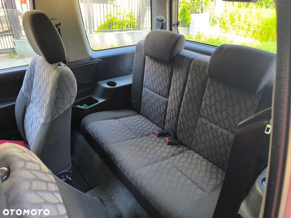 Mitsubishi Pajero Pinin 1.8 - 6