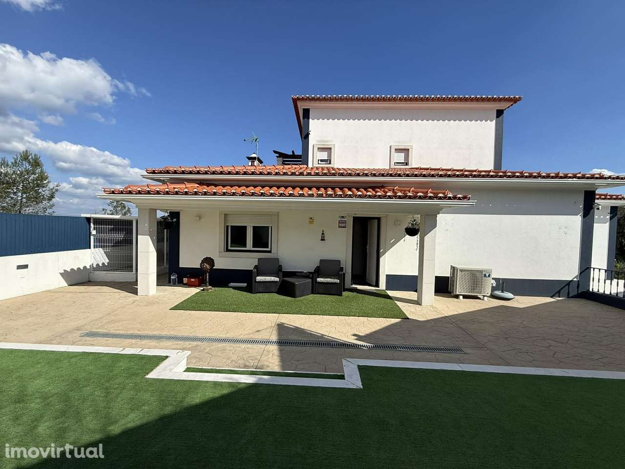 Moradia Semi- Nova T4 de Luxo - M3184/26 - Grande imagem: 3/27