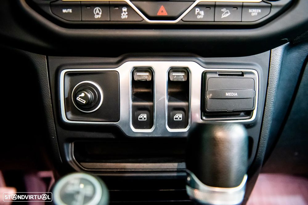 Jeep Wrangler 2.0 T-GDI AWD Auto Sport - 21