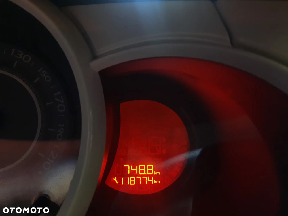 Citroën C3 1.2 PureTech Exclusive - 18