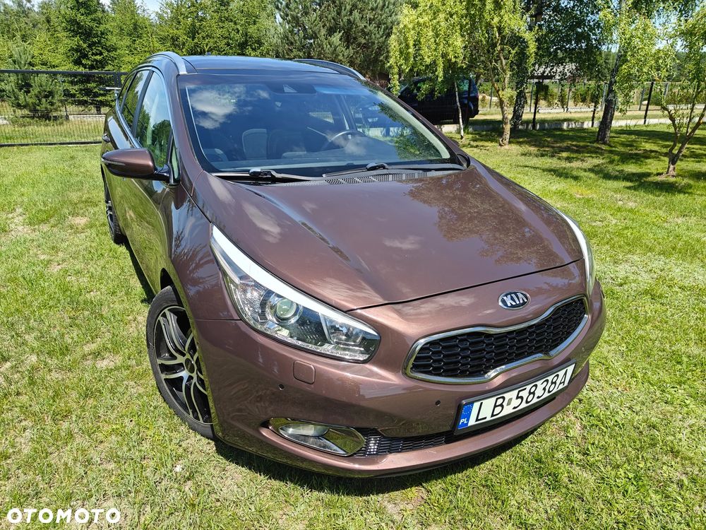 Kia Ceed - 1