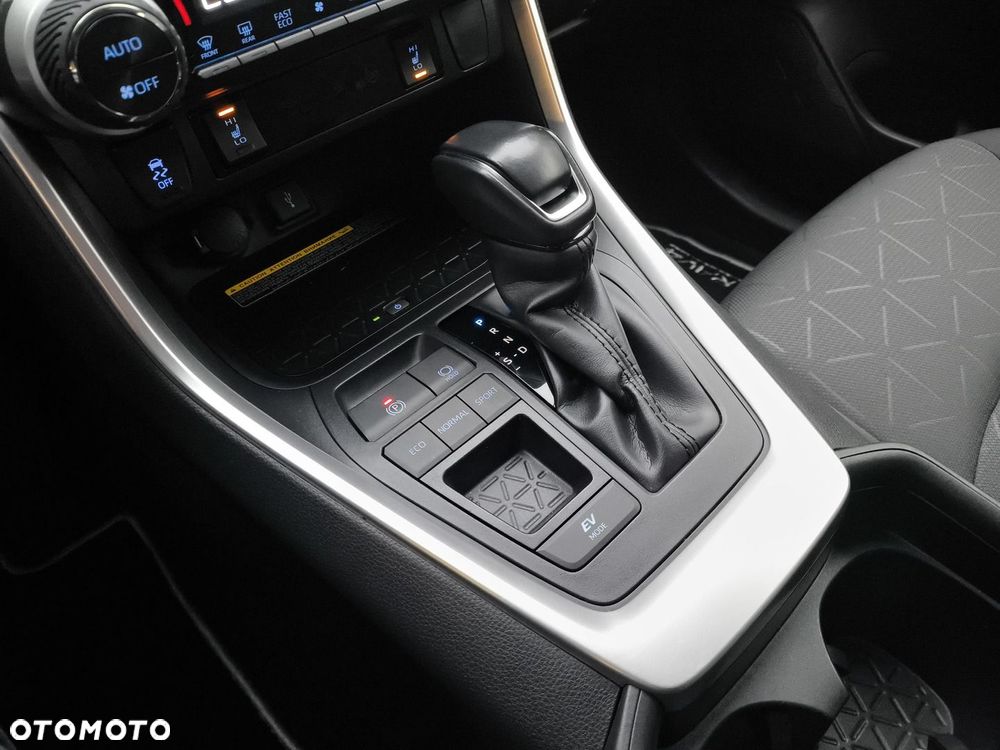 Toyota RAV4 2.5 Hybrid Comfort 4x2 - 24