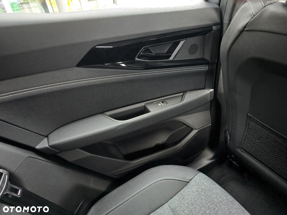 Renault Austral 1.3 TCe mHEV Evolution - 18