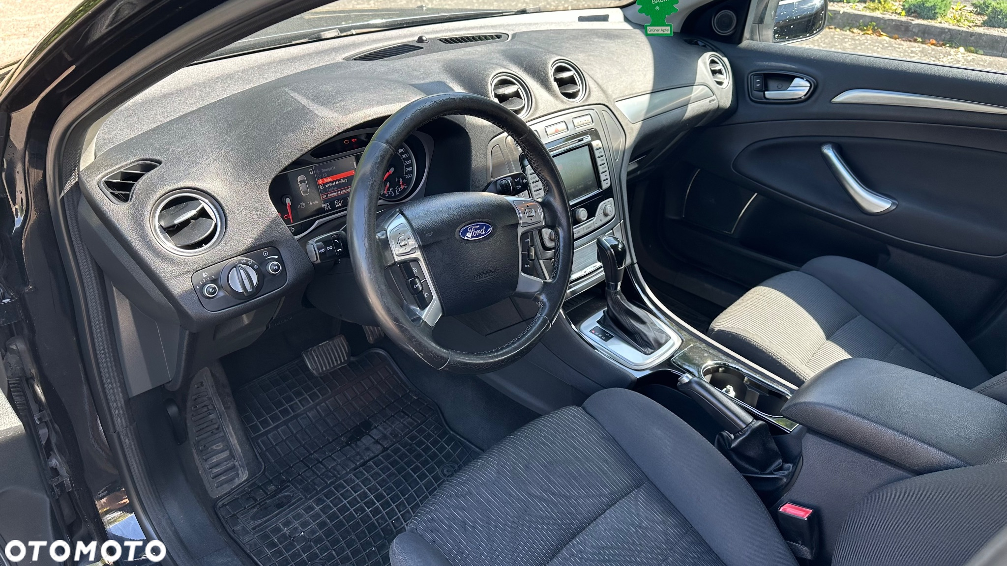 Ford Mondeo - 10