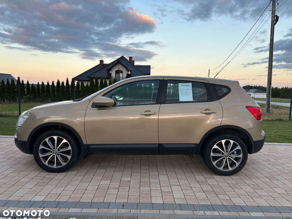 Nissan Qashqai 1.6 Tekna - 2