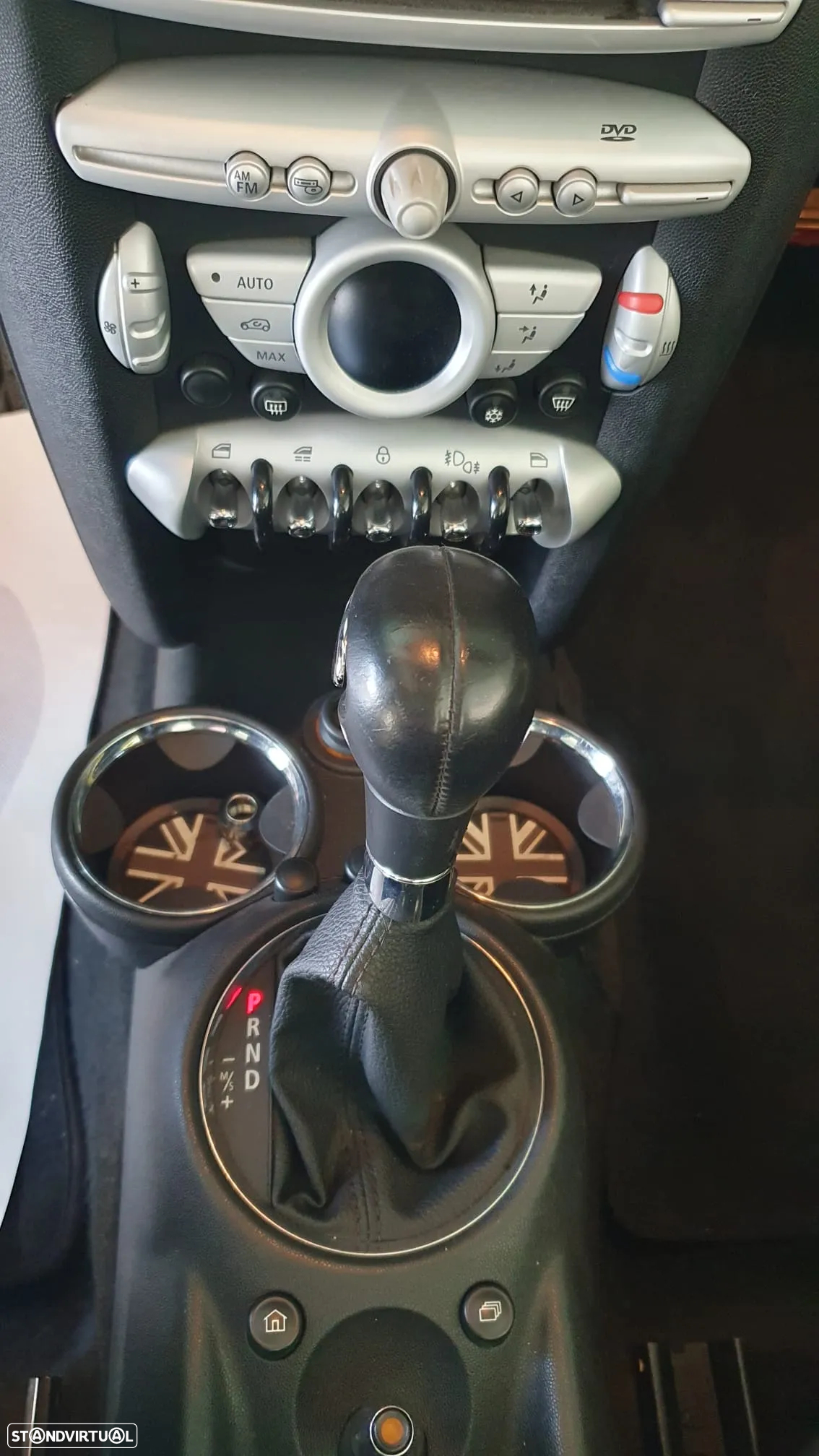 MINI Cabrio Cooper Auto. - 23