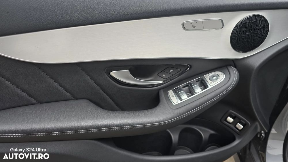 Mercedes-Benz GLC 350 e 4Matic 7G-TRONIC AMG Line - 11