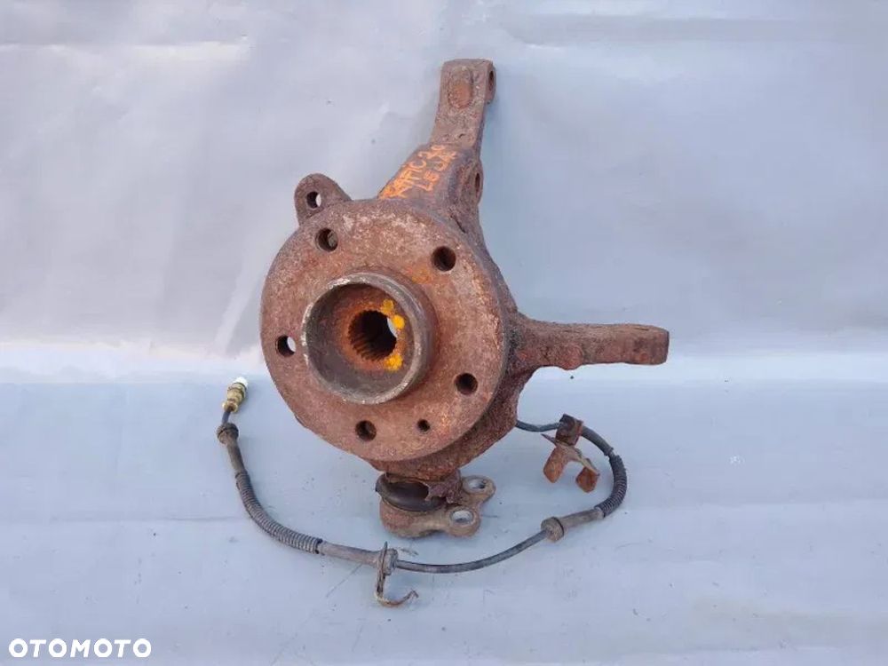 Zwrotnica Przednia Lewa Przód Piasta Renault Trafic Vivaro Primastar 2.0 DCI - 1