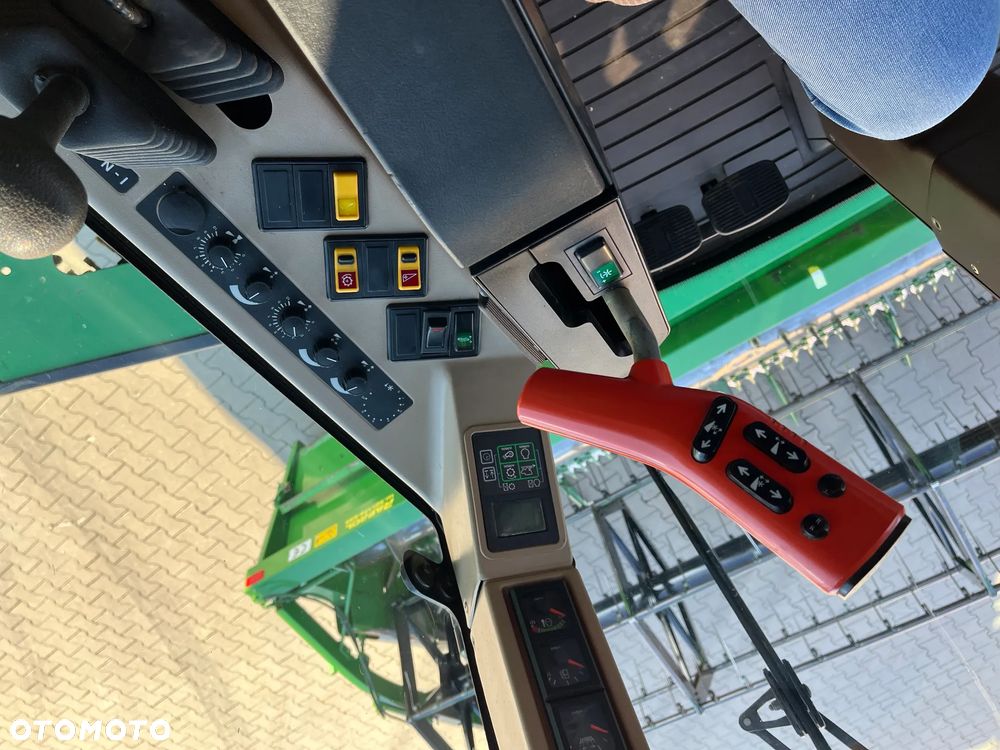 John Deere 2256 - 14