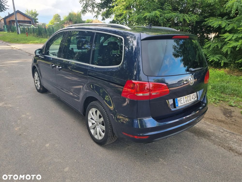 Volkswagen Sharan 2.0 TDI DSG BlueMotion Technology Highline - 4