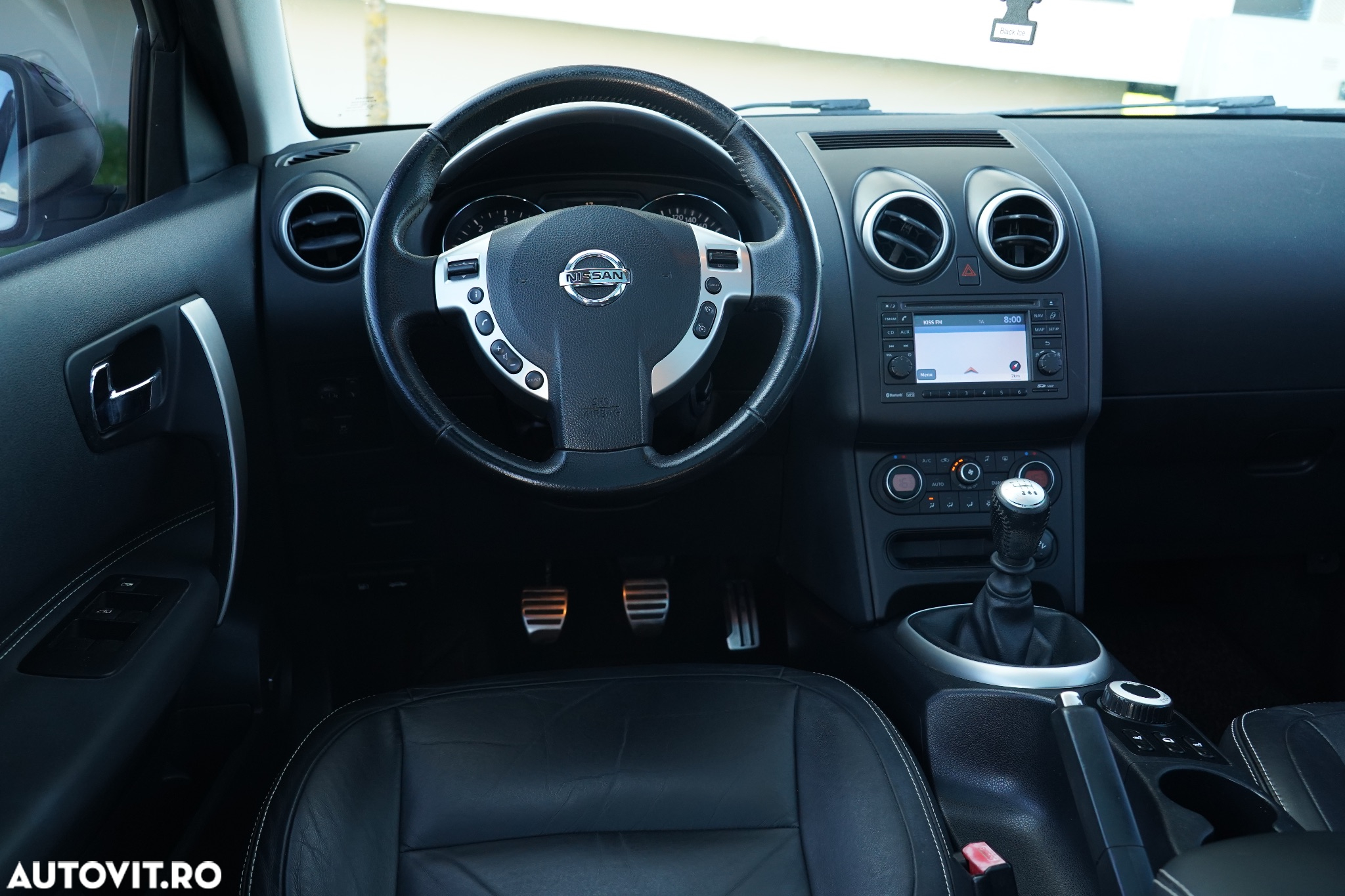 Nissan Qashqai 2.0 DCI 4 x 4 DPF tekna - 9