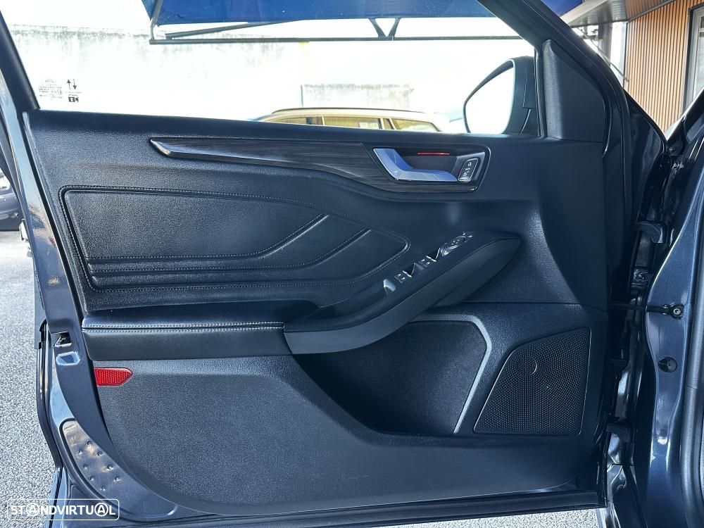 Ford Focus 2.0 TDCi EcoBlue Vignale - 19