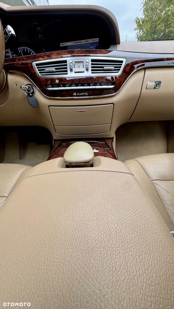 Mercedes-Benz Klasa S 500 L 4-Matic - 28