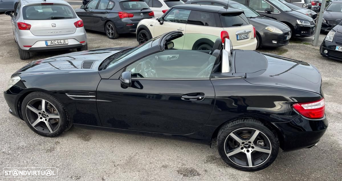 Mercedes-Benz SLK 200 (BlueEFFICIENCY) 7G-TRONIC CarbonLOOK Edition - 10