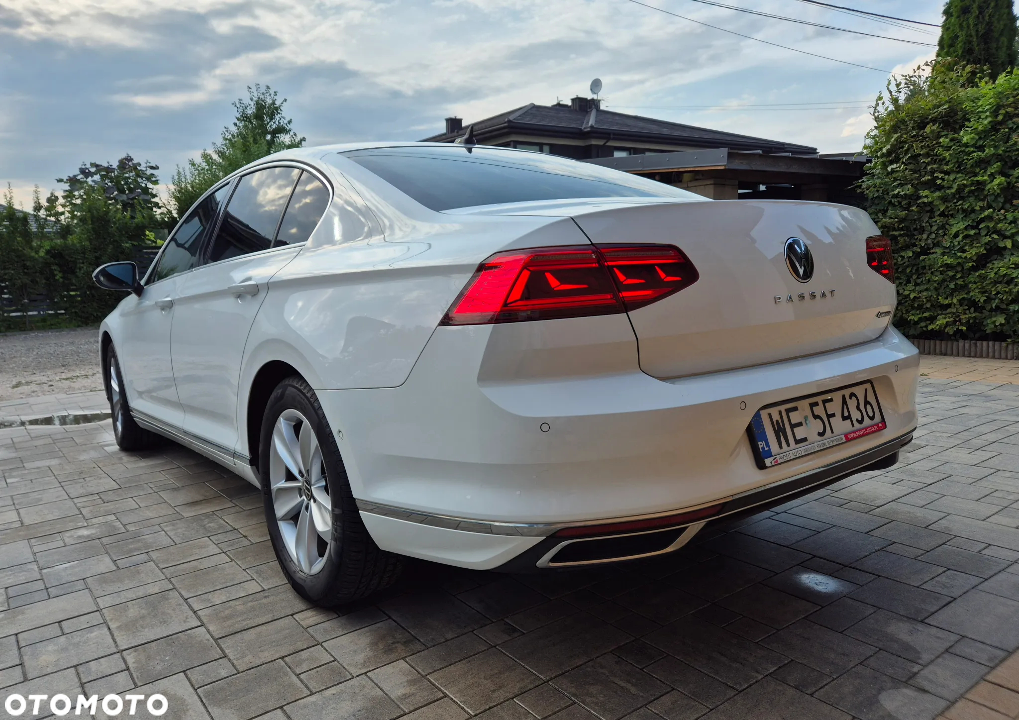 Volkswagen Passat 2.0 TDI 4Mot Elegance DSG - 6