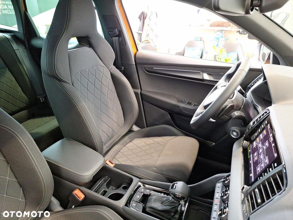 Skoda Karoq 1.5 TSI ACT Sportline DSG - 26