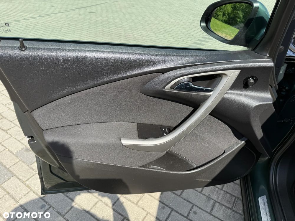 Opel Astra 1.6 Color Edition - 21