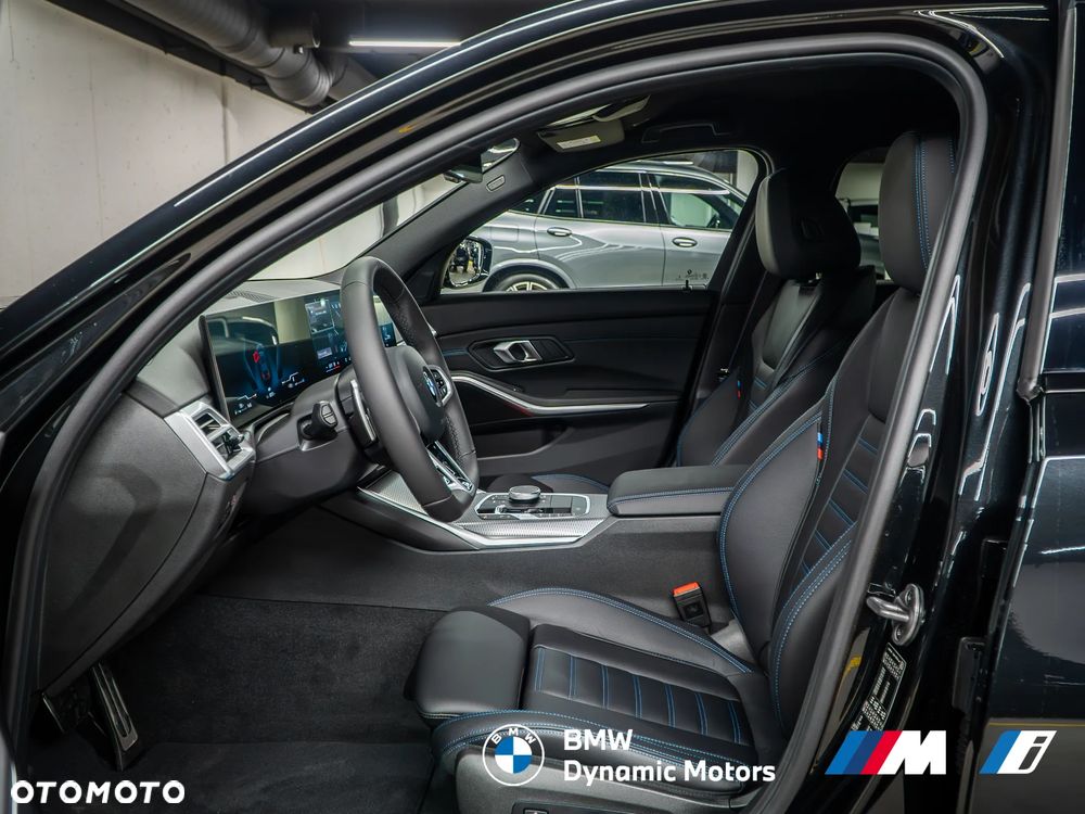 BMW Seria 3 318i M Sport - 13