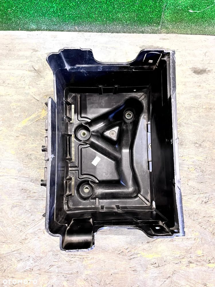 SEAT IBIZA III 6L POLO IV 9N FABIA II OBUDOWA AKUMULATORA 6Q0915419C 5Z0915331A - 3