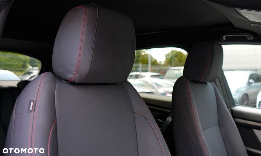 Land Rover Discovery Sport - 39