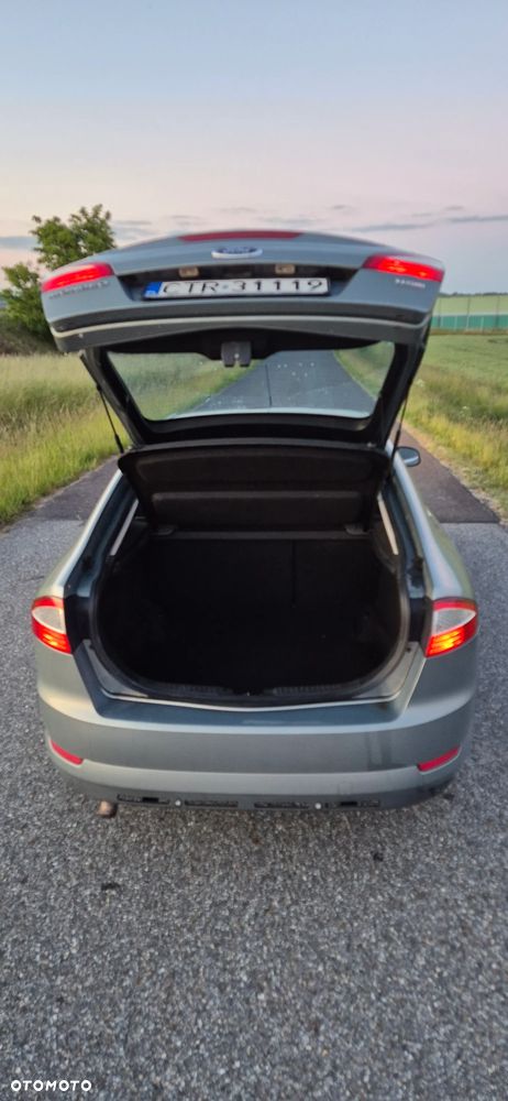 Ford Mondeo 2.0 TDCi Ambiente - 6