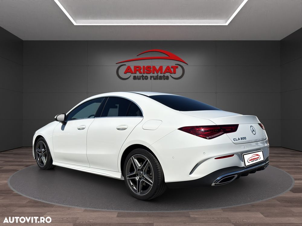 Mercedes-Benz CLA 200 - 4