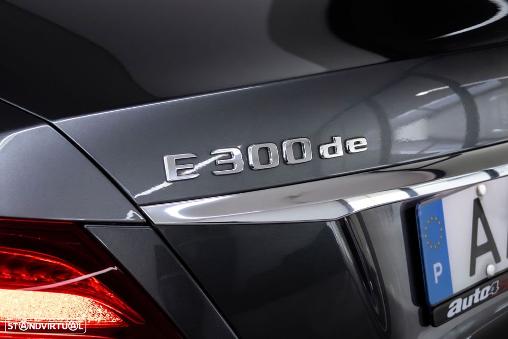 Mercedes-Benz E 300 de AMG Line - 11