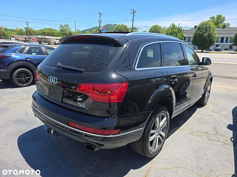 Audi Q7 3.0 TFSI Quattro Tiptronic - 4