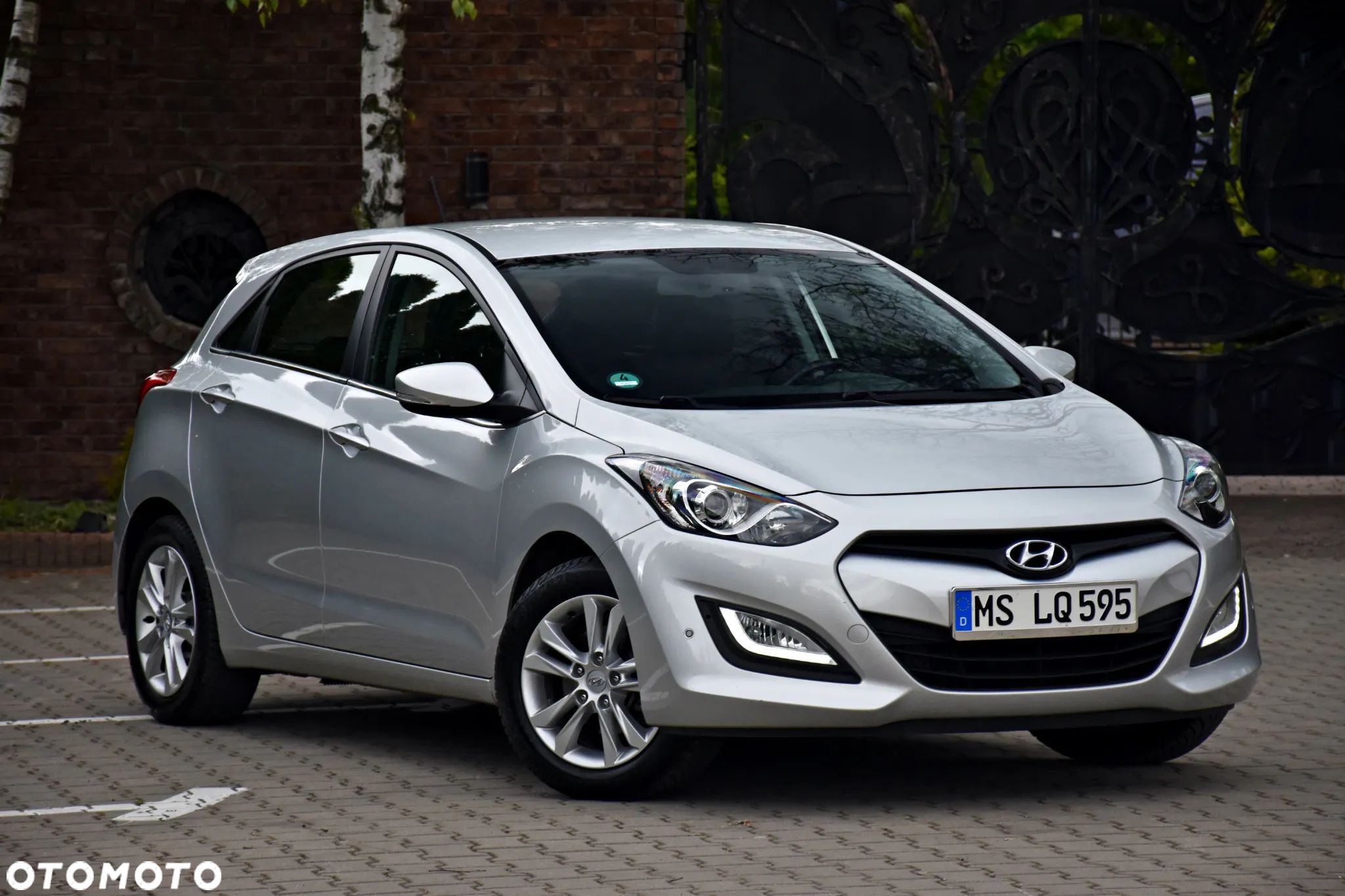 Hyundai i30 i30cw 1.4 Fifa World Cup Edition - 1