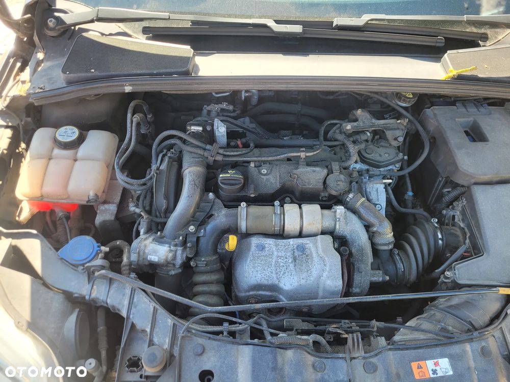 Ford Focus 1.6 TDCi DPF SYNC Edition - 25