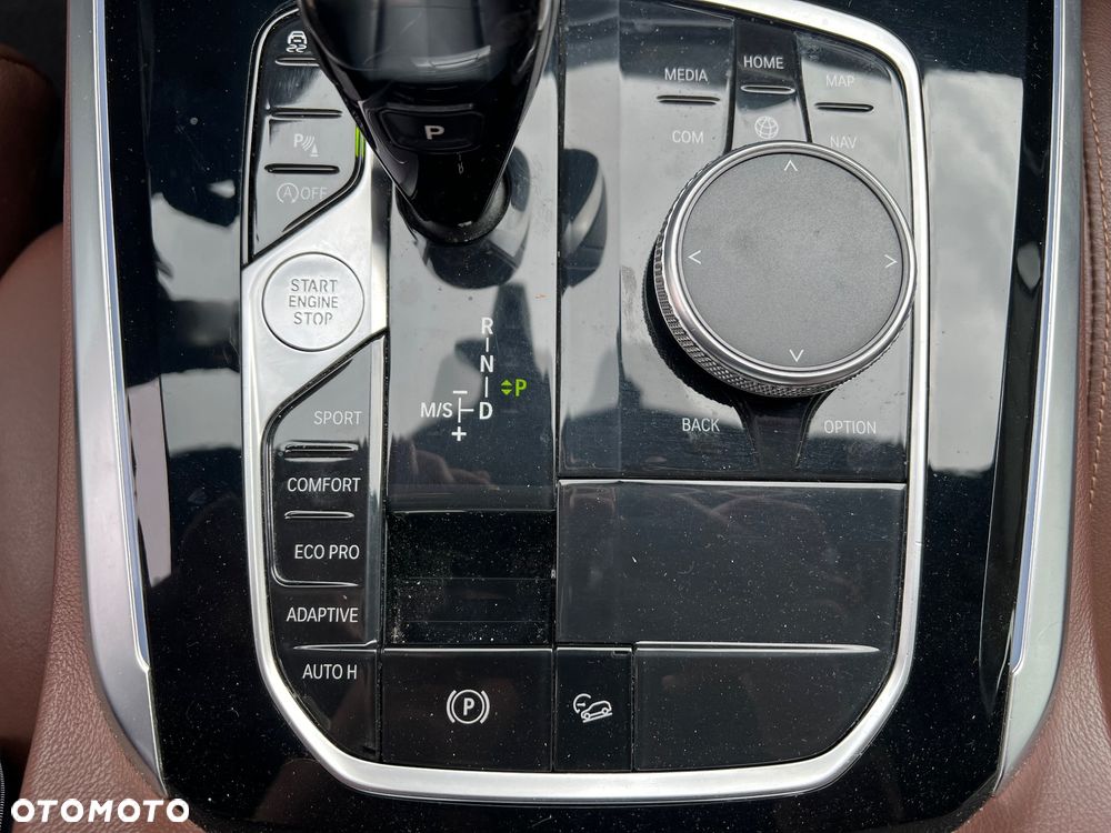 BMW X5 xDrive30d - 29