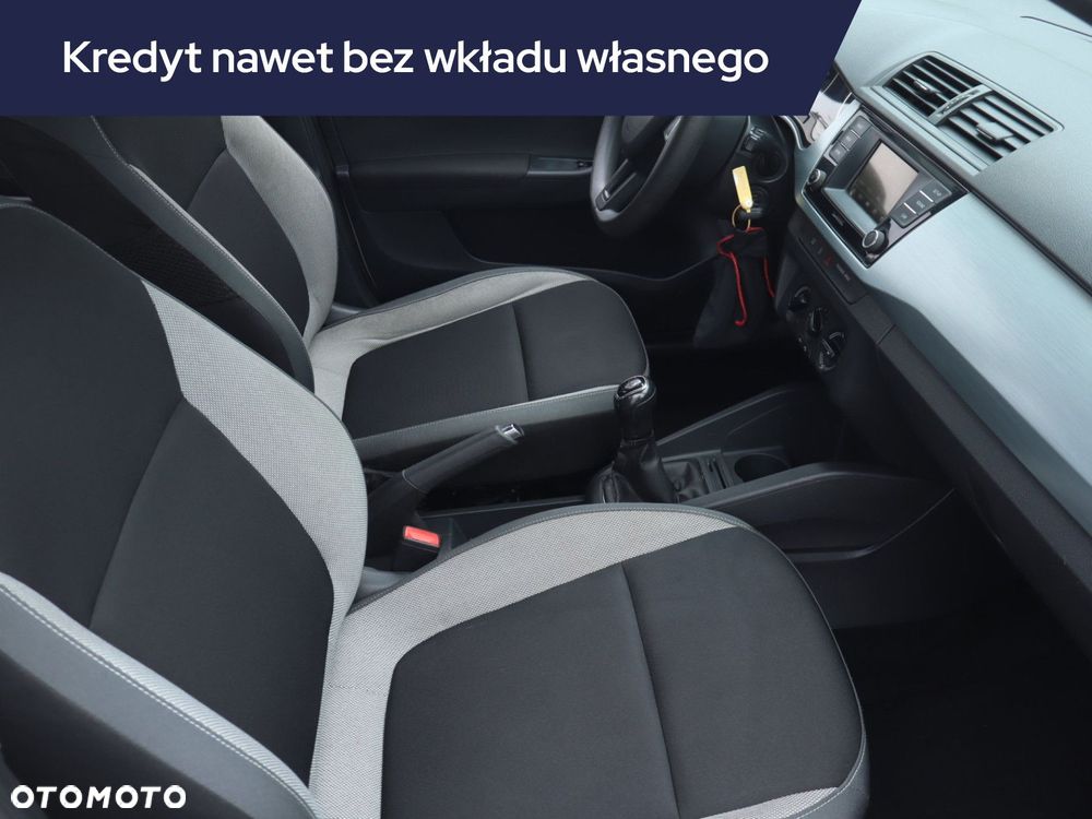 Skoda Fabia - 11
