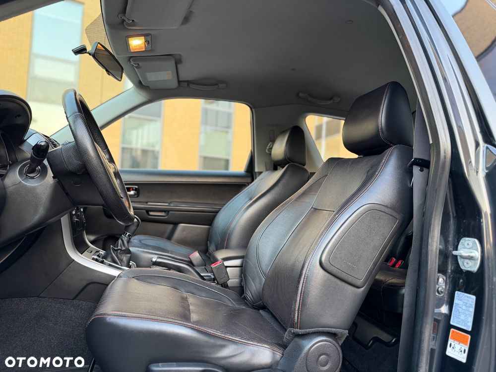 Suzuki Grand Vitara 1.9 DDiS Comfort - 7