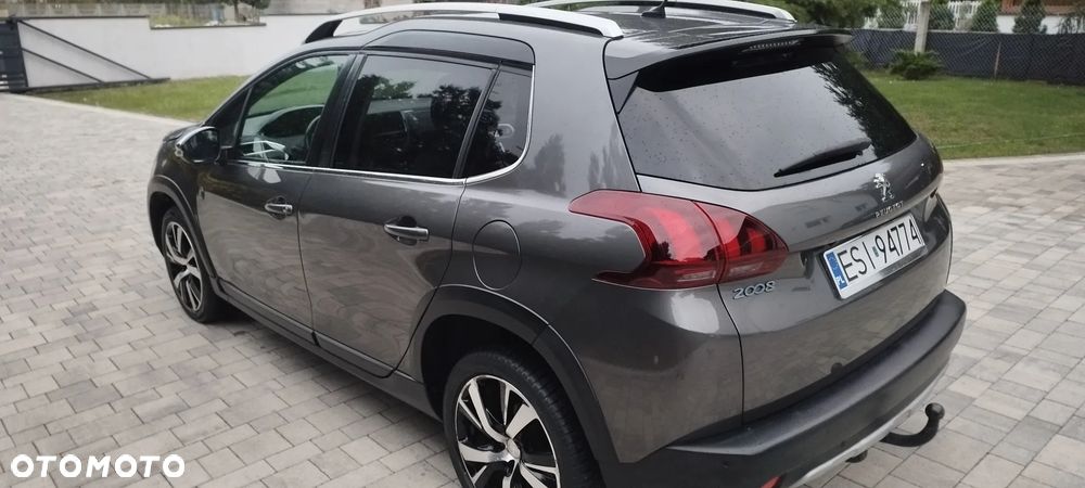 Peugeot 2008 - 13