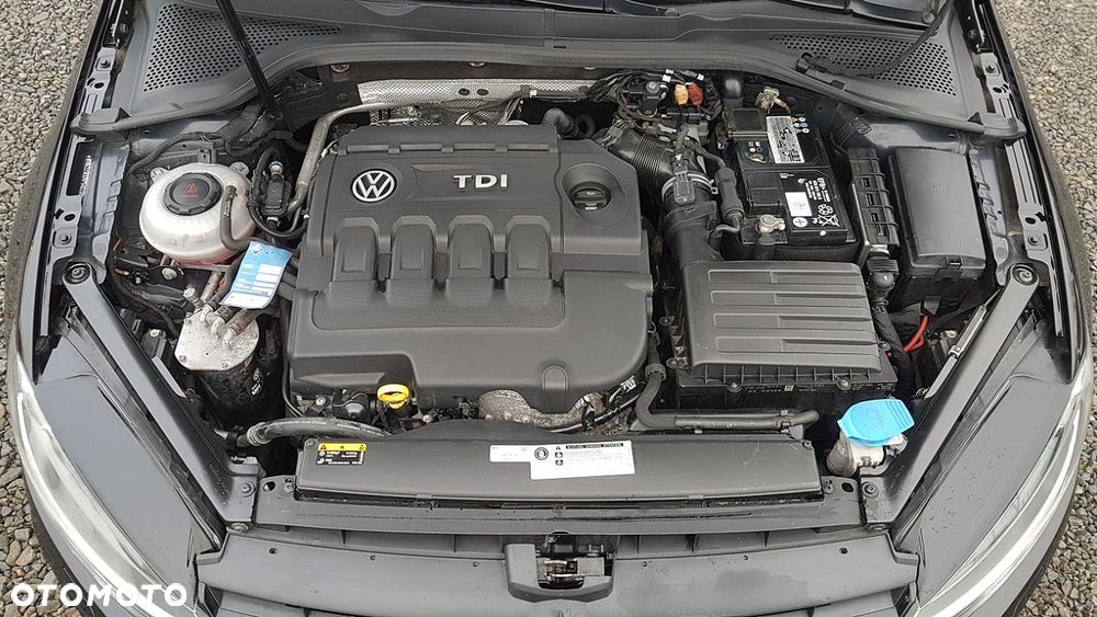 Volkswagen Golf 1.6 TDI SCR DSG Join - 40