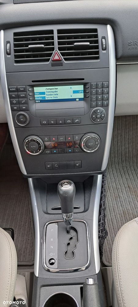Mercedes-Benz Klasa B 200 Autotronic - 11