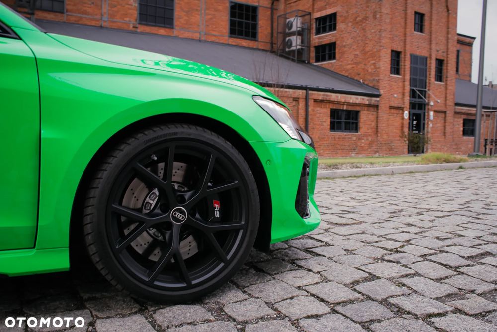 Audi RS3 Limousine - 8