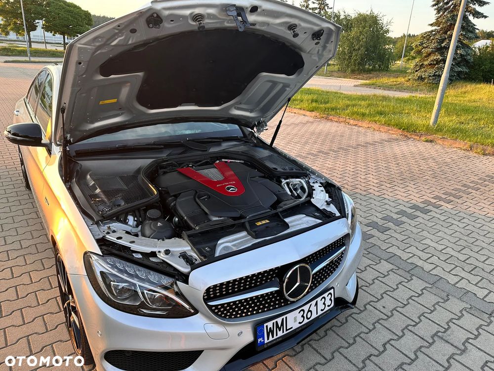 Mercedes-Benz Klasa C AMG 43 4Matic 9G-TRONIC - 11