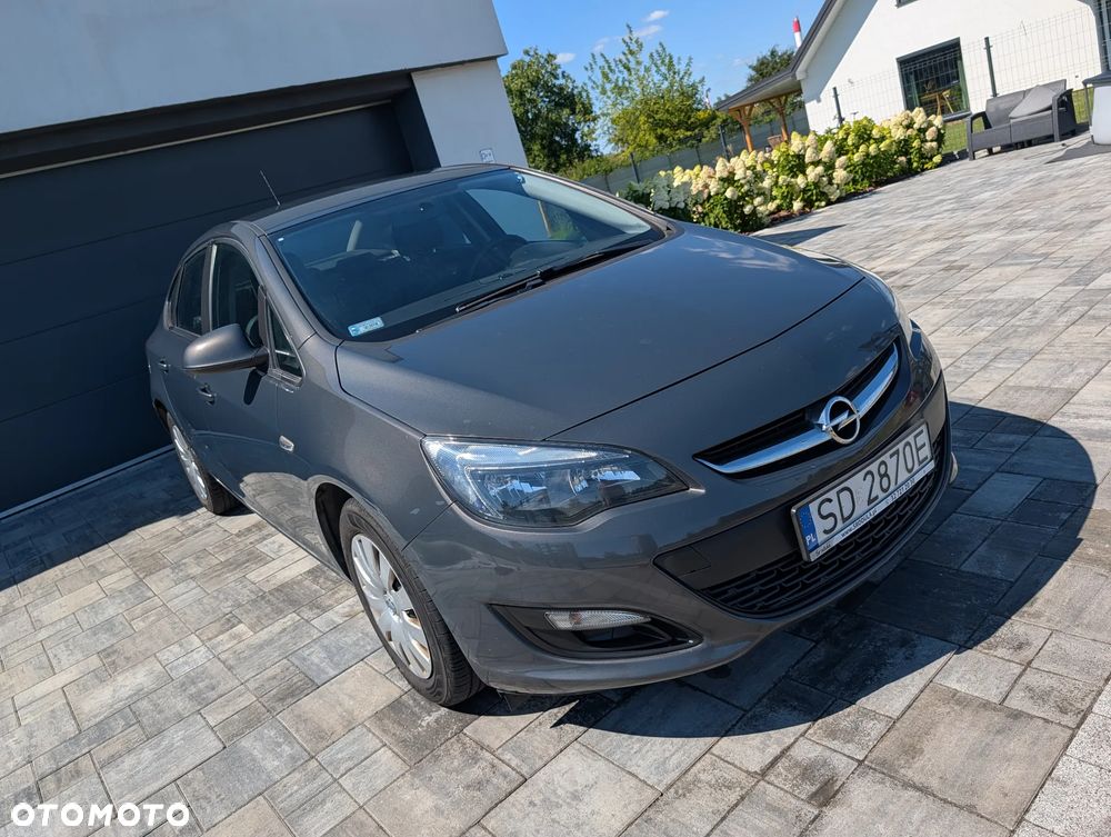 Opel Astra 1.6 Active EU6 - 4