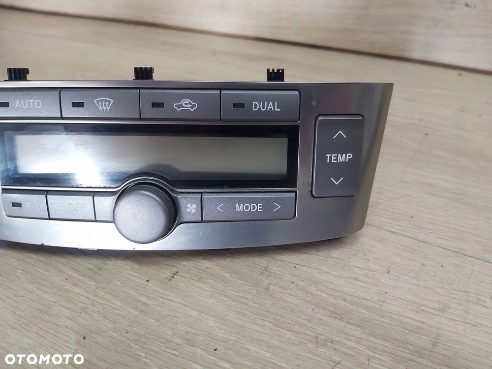 TOYOTA Avensis T25 03-08r panel nawiewu klimatyzacji 55900-05140 - 2