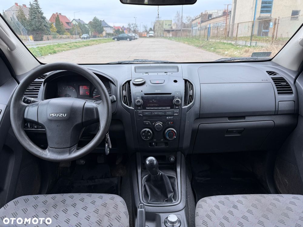 Isuzu D-Max 2.5 DC L - 18