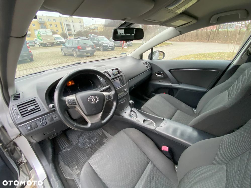 Toyota Avensis 1.8 Luna MS - 6