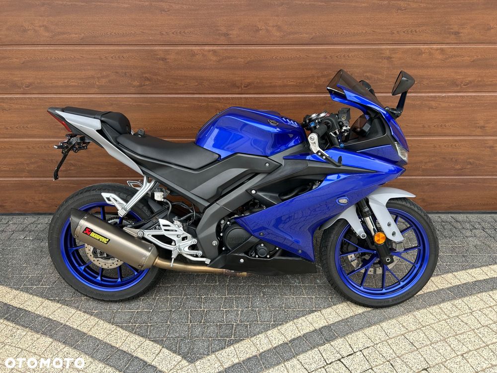 Yamaha YZF - 1