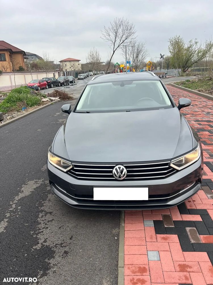 Volkswagen Passat Variant 2.0 TDI DSG (BlueMotion Technology) Comfortline - 1