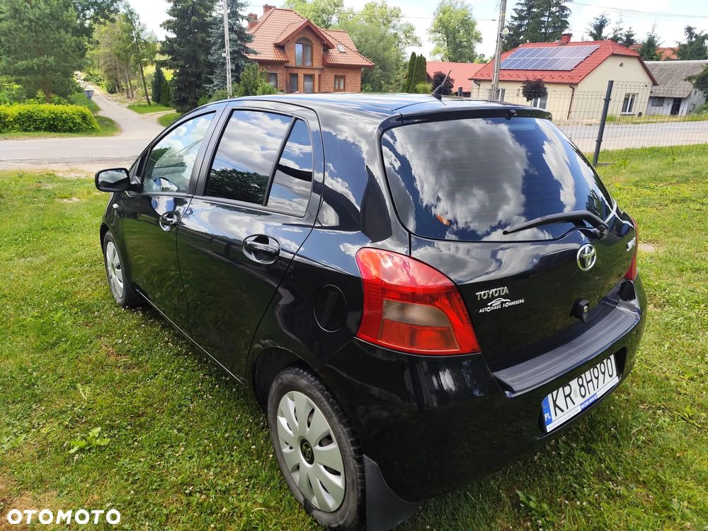 Toyota Yaris 1.3 VVT-i Sol - 5