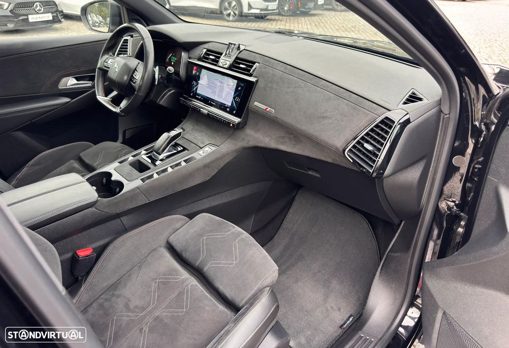 DS DS7 4x4 300 Performance Line - 50