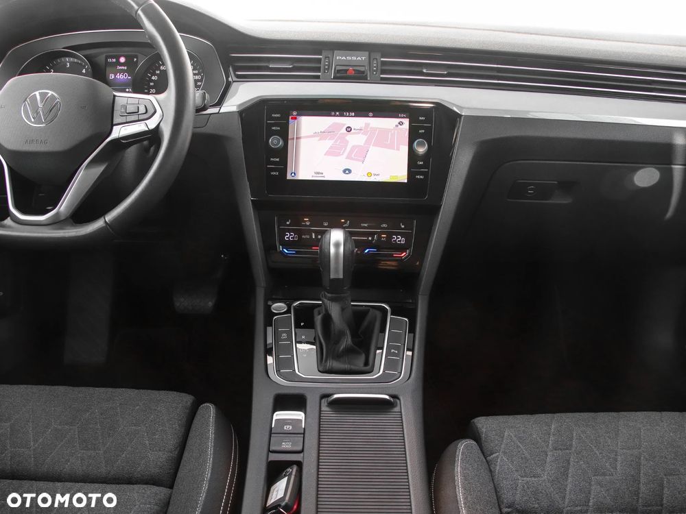 Volkswagen Passat 2.0 TDI Business DSG - 16