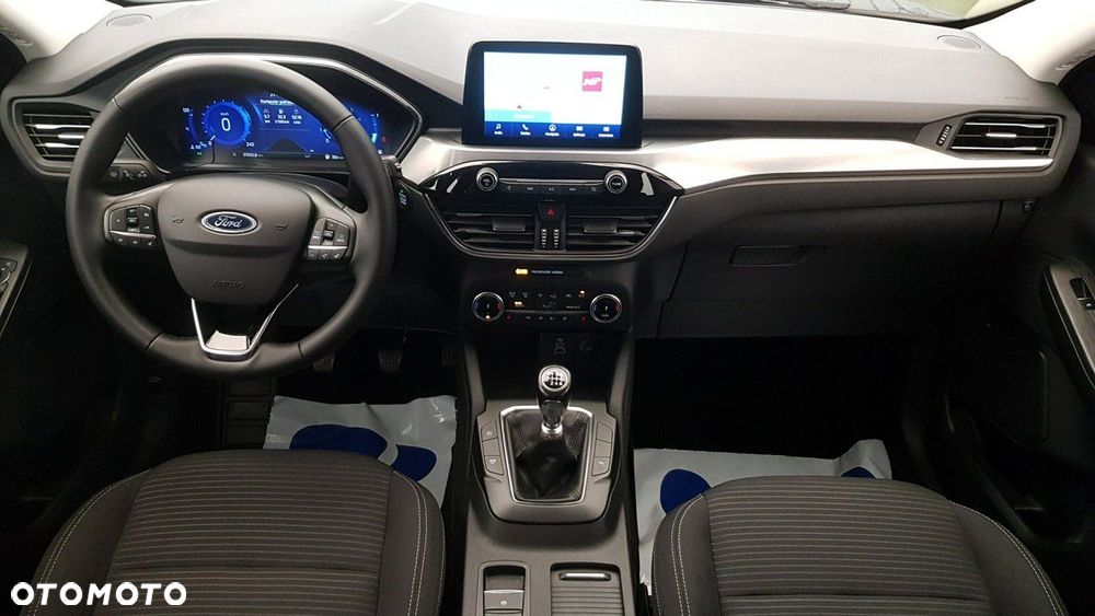 Ford Kuga - 20